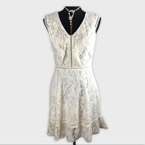 BB Dakota Rease Cream Lace Ruffled Dress Small